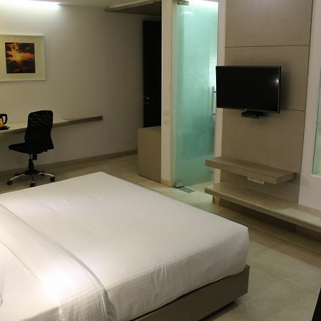 Keys Lite By Lemon Tree Hotels, Mayfield, Gurgaon Exteriör bild