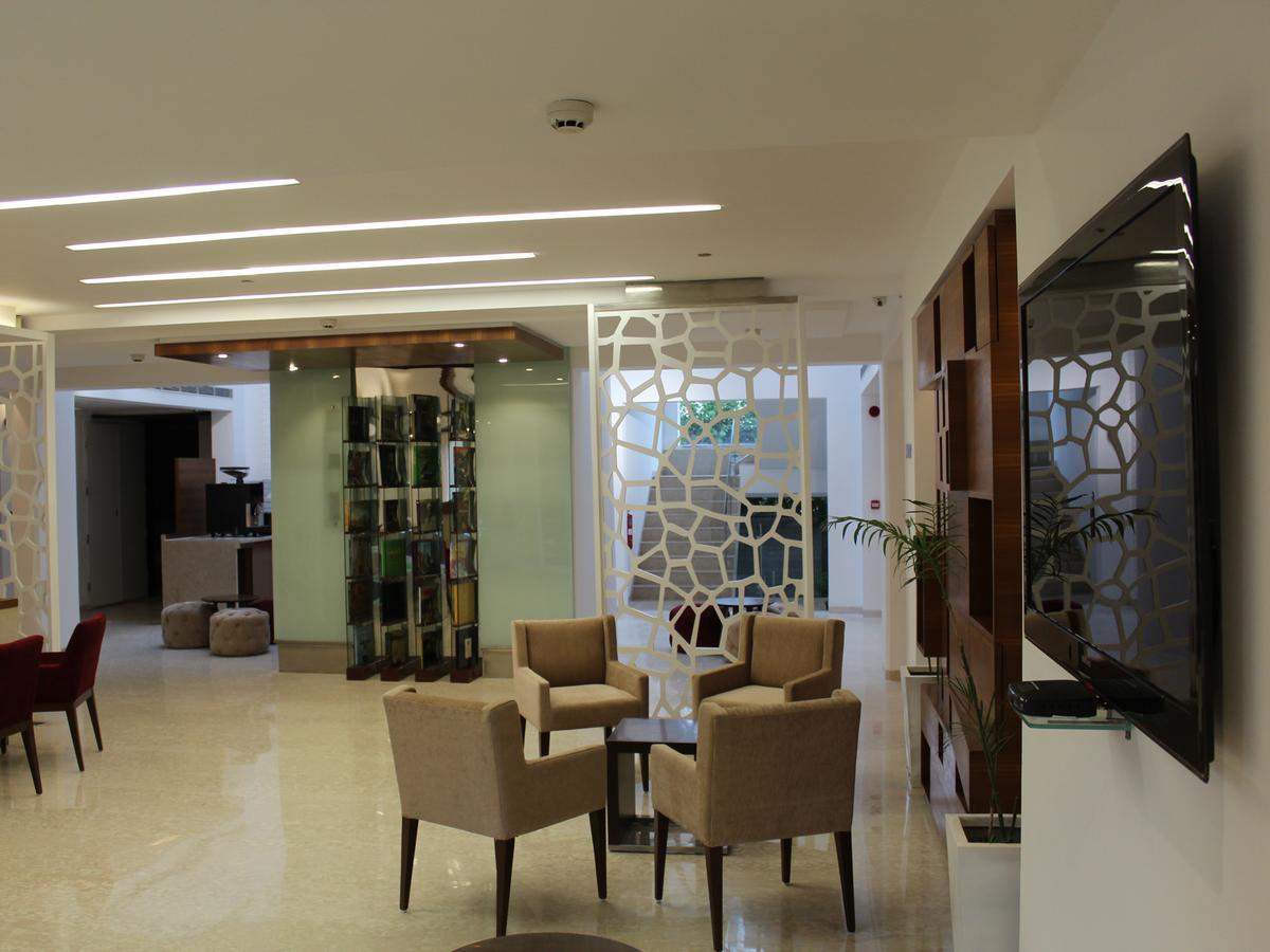 Keys Lite By Lemon Tree Hotels, Mayfield, Gurgaon Exteriör bild